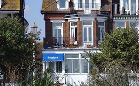 Breakers Bed&Breakfast